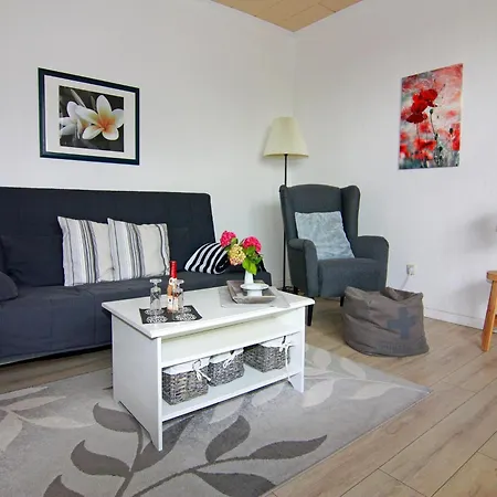 In Nahe Ostseestrand, Cleaning Included * Neubukow