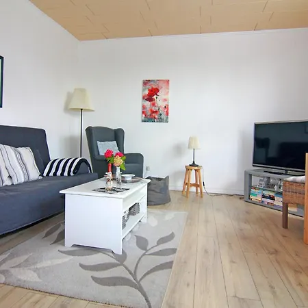 In Nahe Ostseestrand, Cleaning Included Appartement *